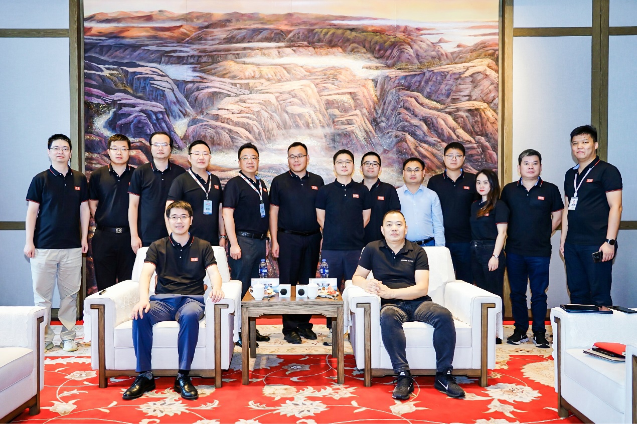 攜手打造機器視覺產業全景圖，使能千行百業智能化提速