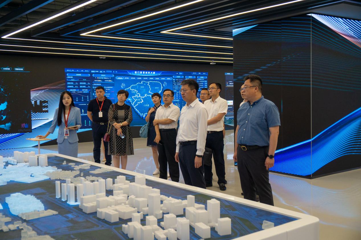 沈陽市沈河區領導一行赴軟通動力交流考察